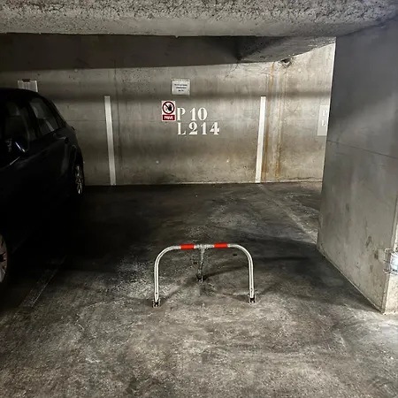 #sete Hyper-center Terrace Private Parking Sète
